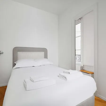 Charm And Modernity - 3bd-6p - Odeon Luxembourg Daire *