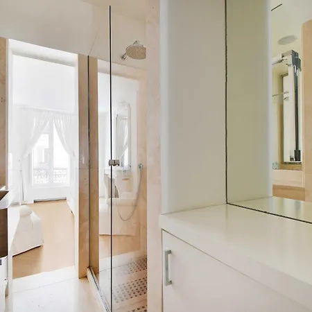 Charm And Modernity - 3bd-6p - Odeon Luxembourg Daire