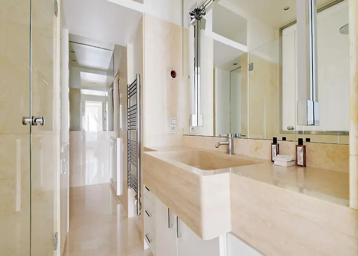 アパート Charm And Modernity - 3bd-6p - Odeon Luxembourg パリ