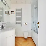 Charm And Modernity - 3bd-6p - Odeon Luxembourg *
